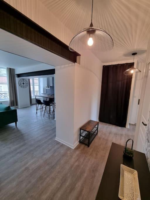Appartement Jungle- Hypercentre -Charleville Kültér fotó